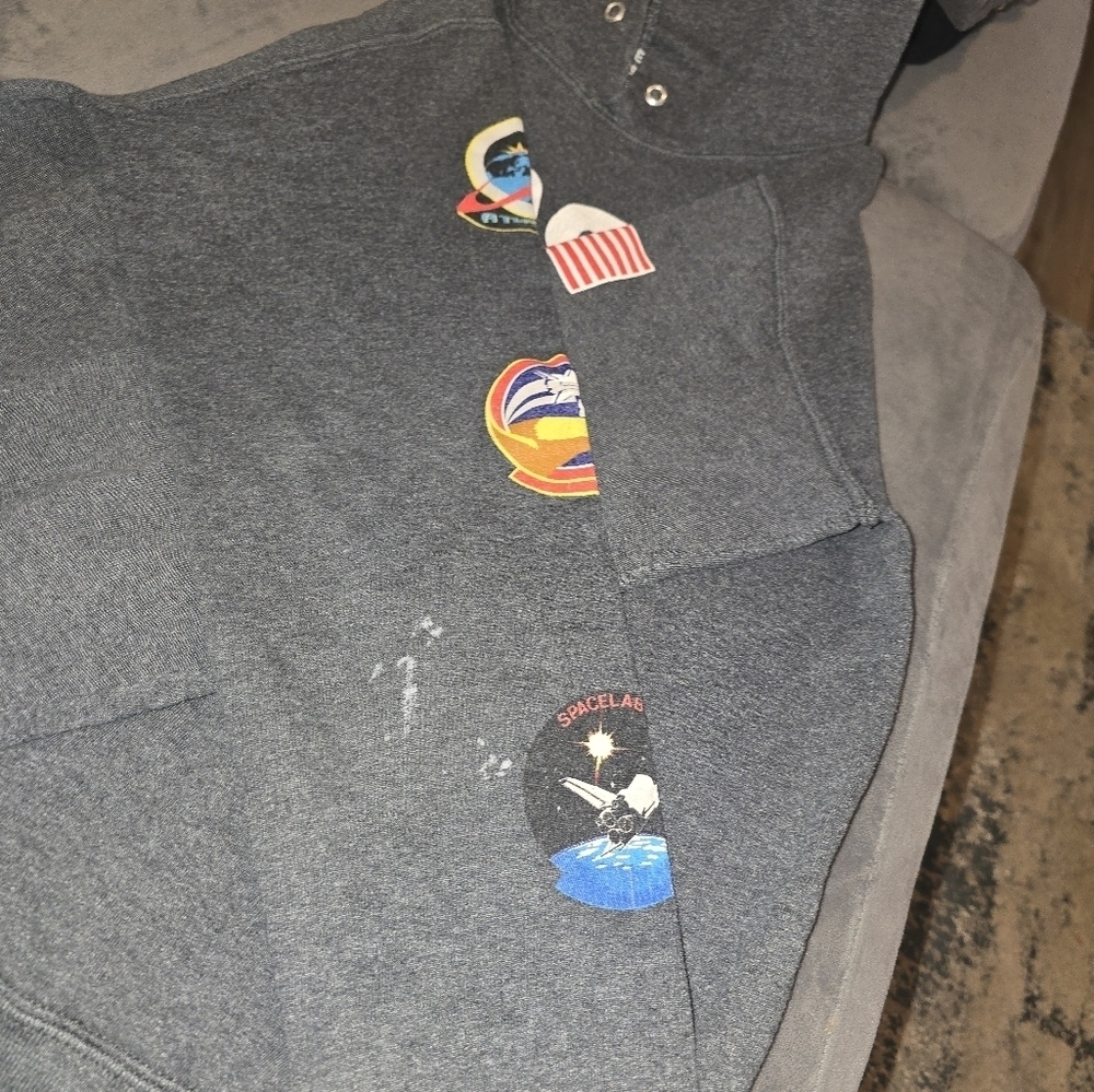NASA sweater - Picture 4 of 5